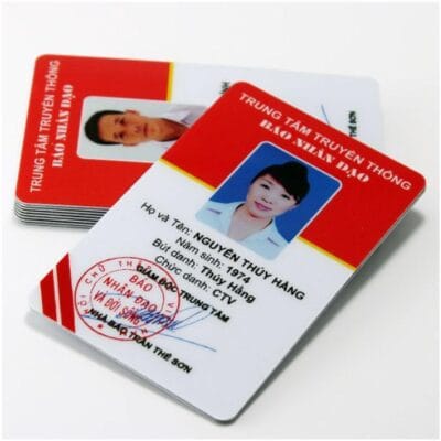 Thẻ nhựa